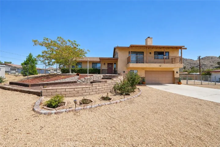 15953 Saint Timothy Road, Apple Valley, California 92307 — photo 4