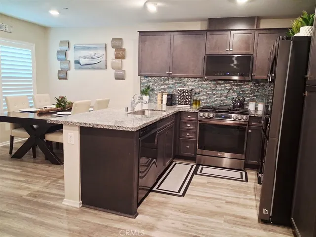 7155 Citrus 303, Fontana, California 92336 — photo 4