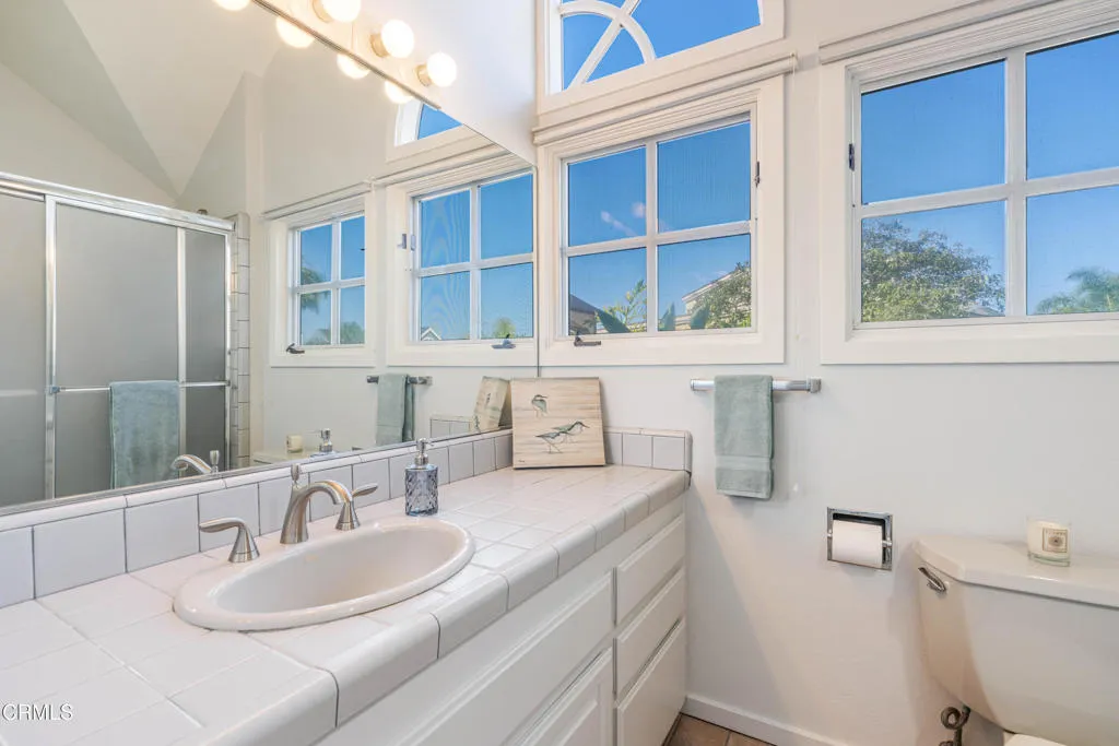 4030 Ischia Dr-28