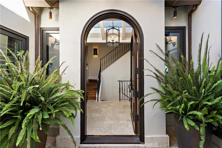 230 High, Laguna Beach, California 92651 — photo 5
