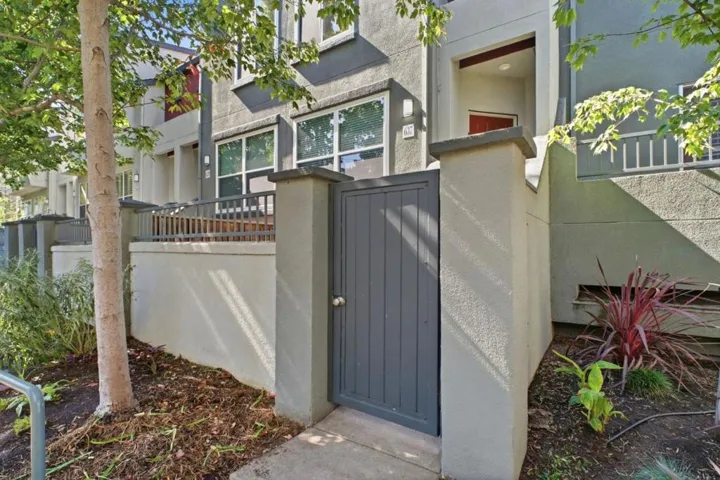 637 Atherton Place 403, Hayward, California 94541 — photo 4
