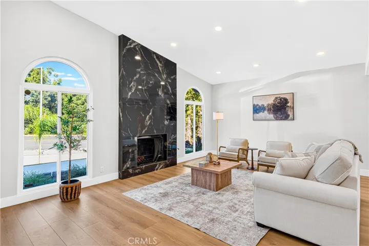4348 Topanga Canyon, Woodland Hills, California 91364 — photo 5