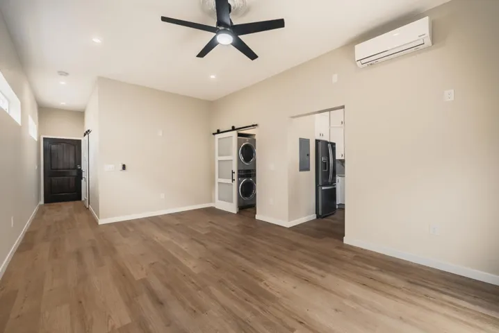 716 Portola Avenue A, Glendale, California 91206 — photo 4