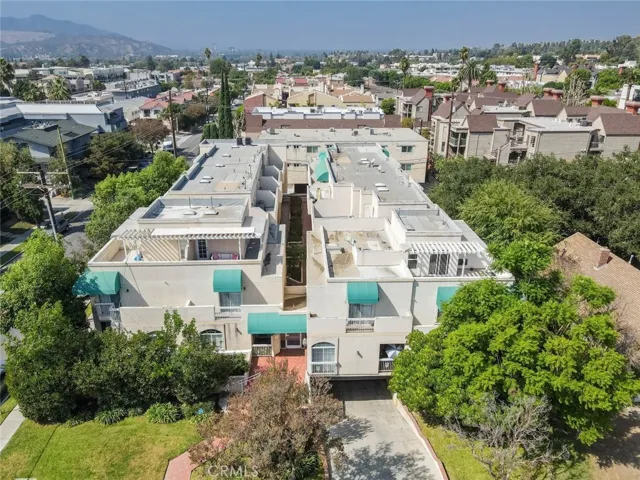 1201 Viola Avenue 103, Glendale, California 91202 — photo 4