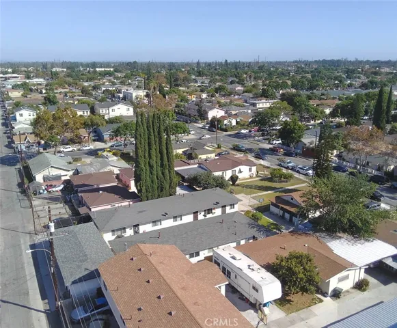 5853 Loveland, Bell Gardens, California 90201 — photo 5