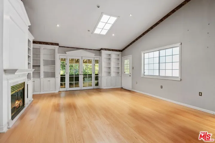 877 Montecito Drive, Los Angeles, California 90031 — photo 5