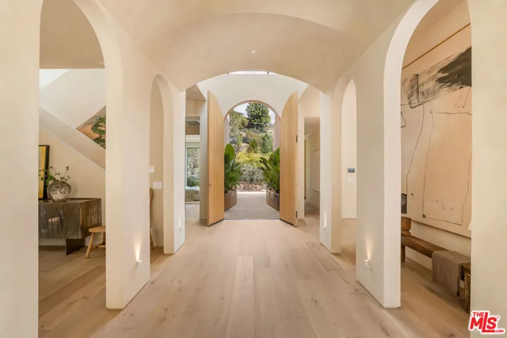 2267 Betty Lane, Beverly Hills, California 90210 — photo 4