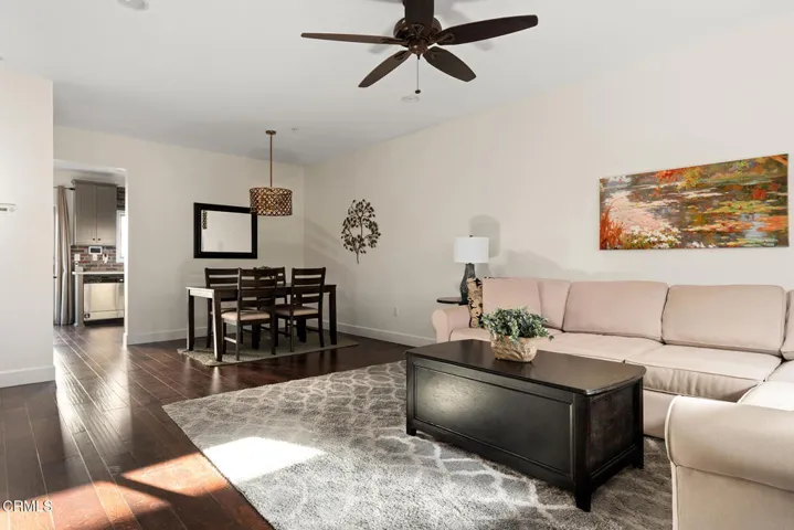 705 S Azusa Avenue G, Azusa, California 91702 — photo 4