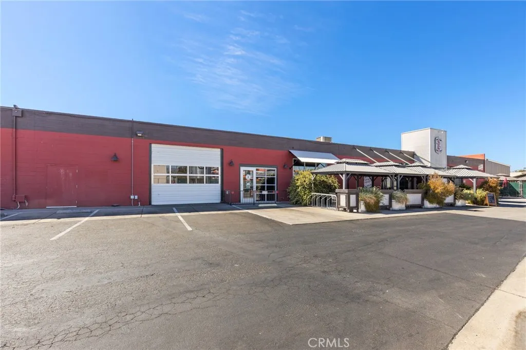 132 Meyers St #105