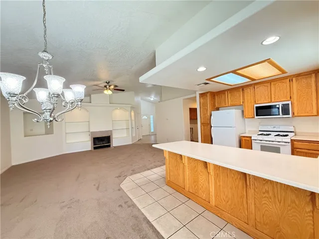 15681 Kingswood Drive, Victorville, California 92395 — photo 5
