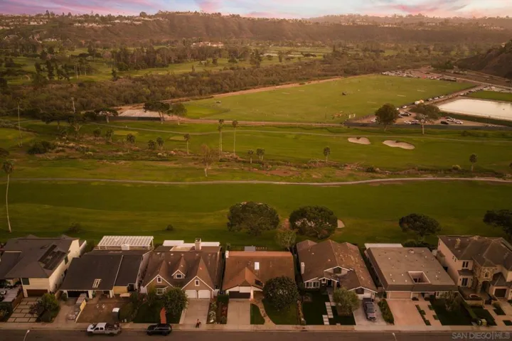 3805 Avenida Feliz, Rancho Santa Fe, California 92091 — photo 4