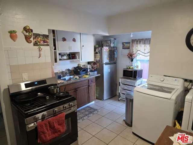 2470 Pasadena Avenue, Long Beach, California 90806 — photo 5