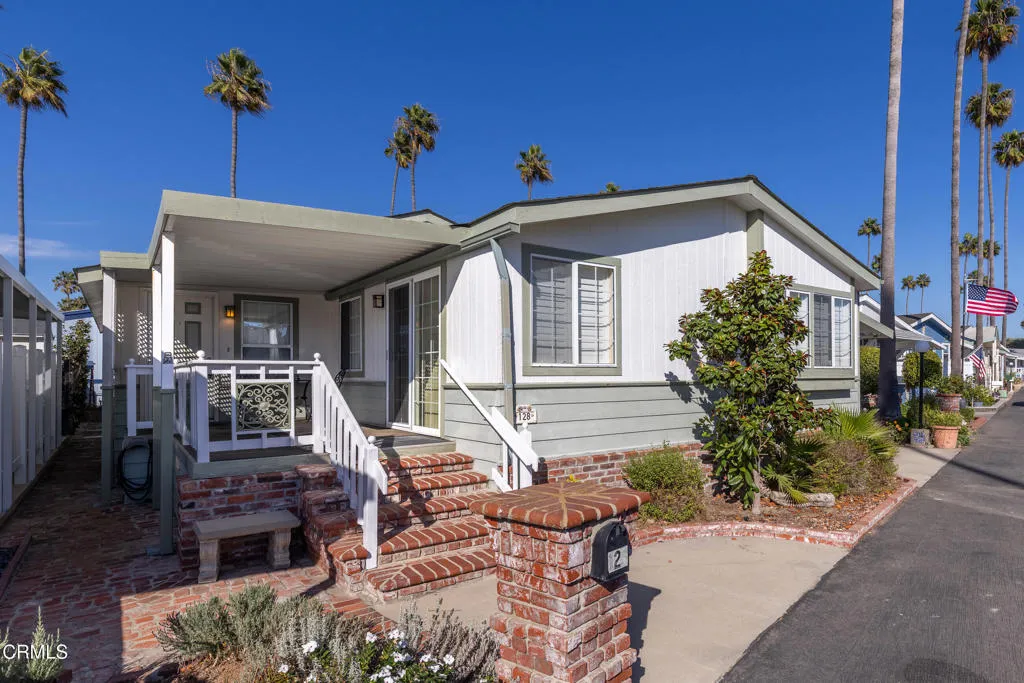 1215 Anchors Way Dr #128