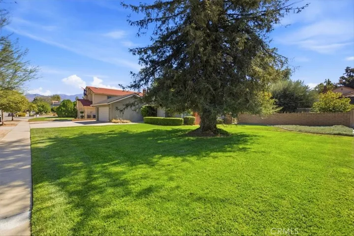 1418 Diamond Court, Redlands, California 92374 — photo 4