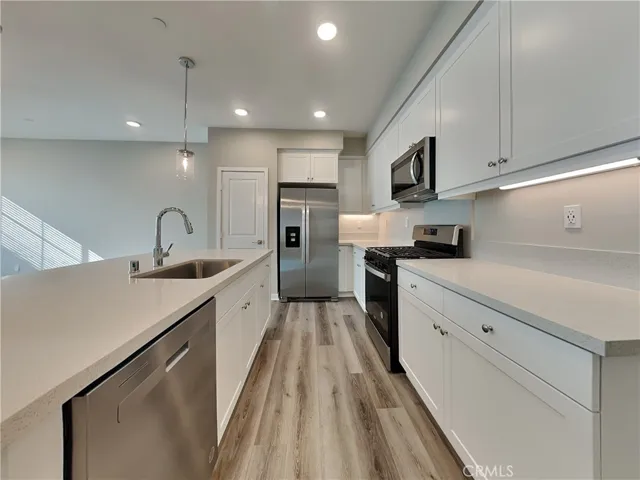 24969 Siempre Court, Wildomar, California 92595 — photo 5