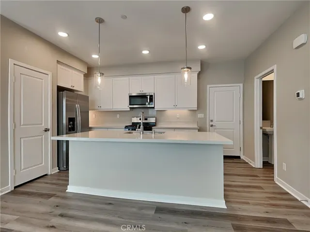 24969 Siempre Court, Wildomar, California 92595 — photo 4