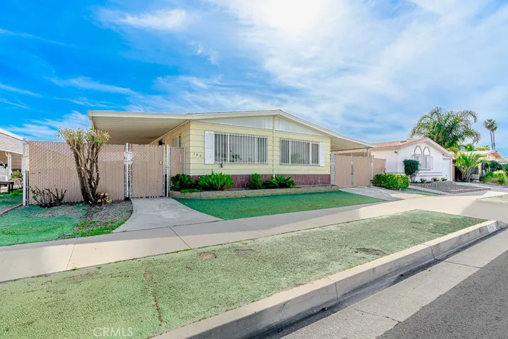 793 W Johnston Street, Hemet, California 92543 — photo 5