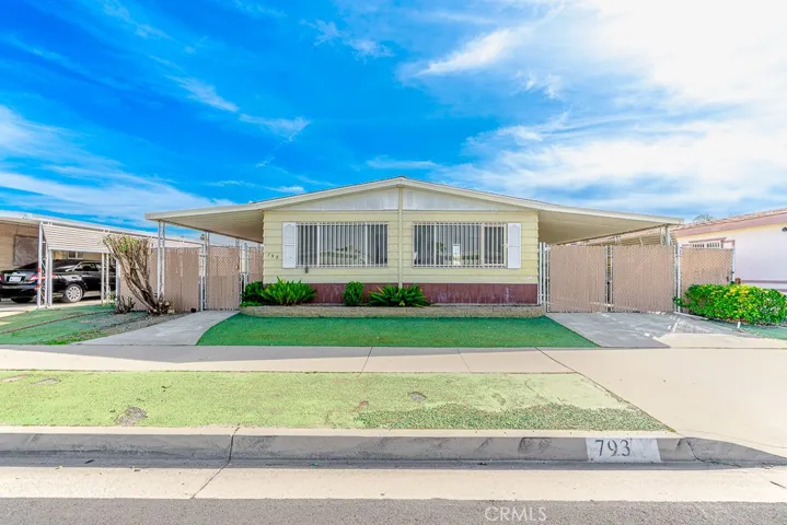 793 W Johnston Street, Hemet, California 92543 — photo 4