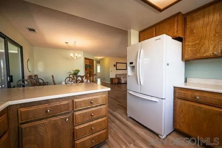 1811 Lynx Glen, Escondido, California 92026 — photo 4