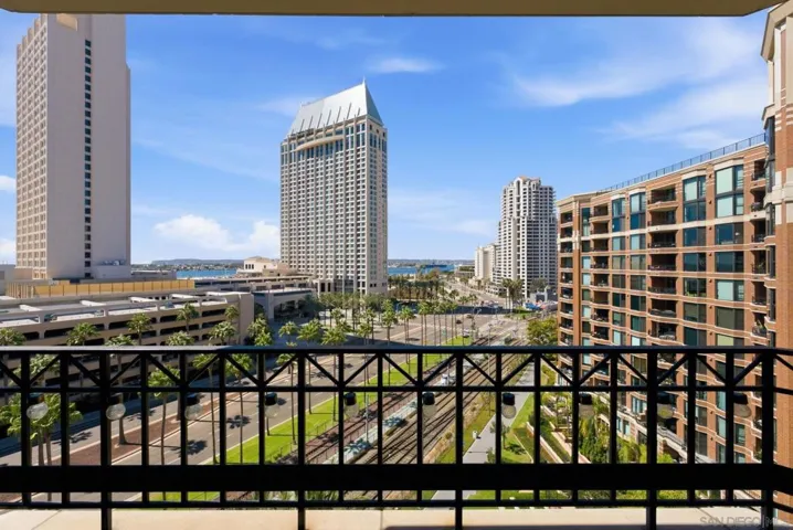 500 W Harbor Dr 1022, San Diego, California 92101 — photo 5