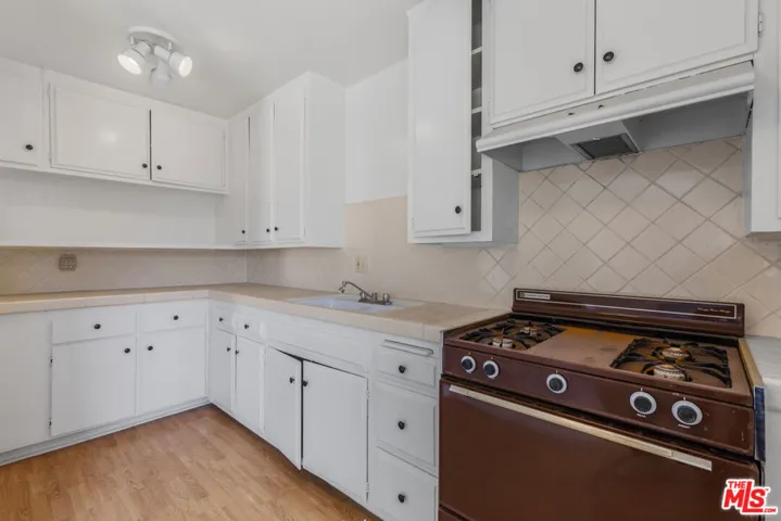 2609 Gates Avenue, Redondo Beach, California 90278 — photo 5