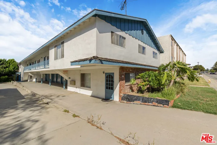 2609 Gates Avenue, Redondo Beach, California 90278 — photo 4