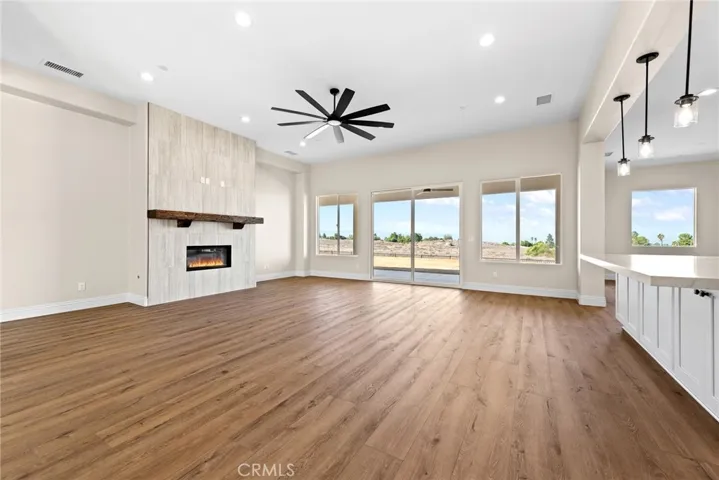 7925 Featherstone Court, Riverside, California 92506 — photo 5
