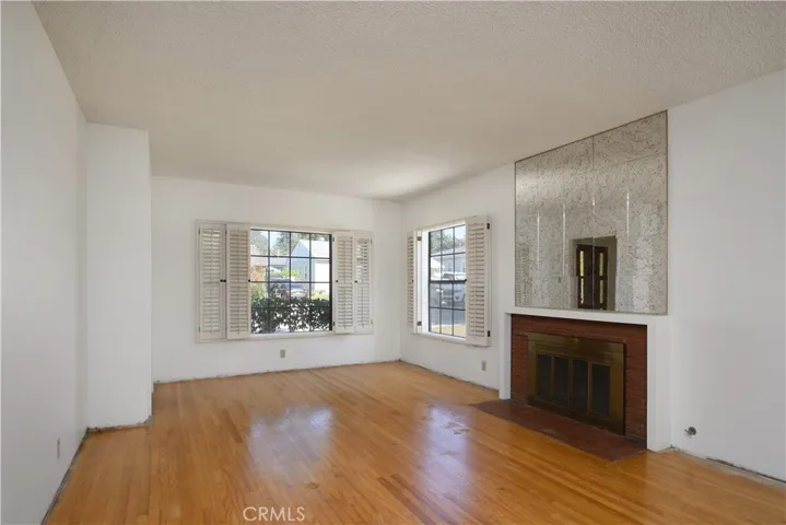11042 Maple, Whittier, California 90601 — photo 5
