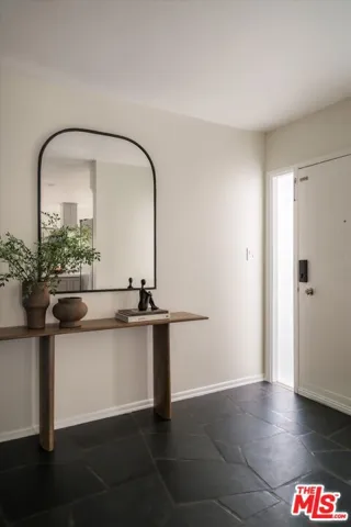 14141 Killion Street, Sherman Oaks, California 91401 — photo 4