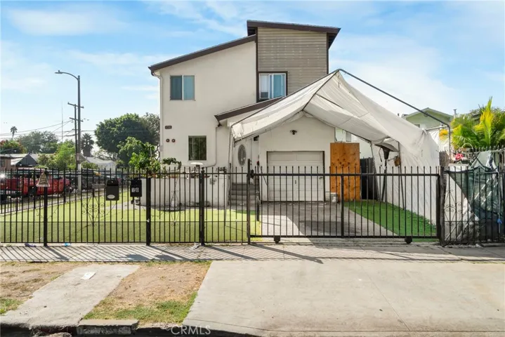 156 E 101st, Los Angeles, California 90003 — photo 4