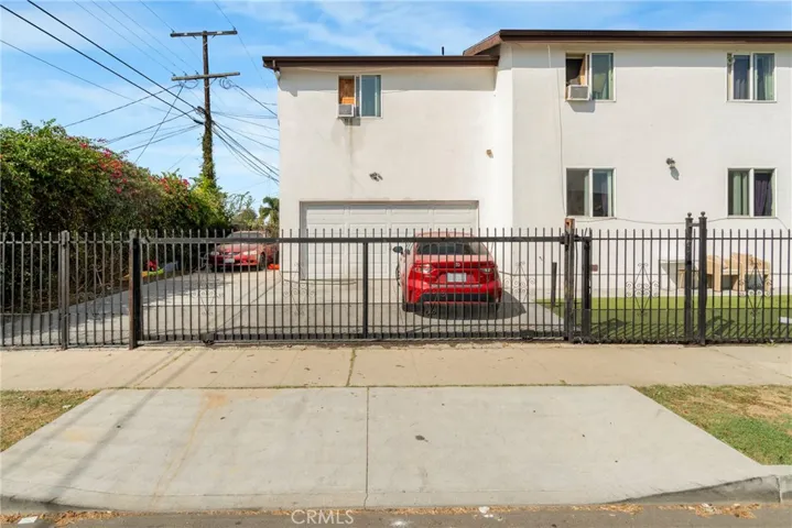 156 E 101st, Los Angeles, California 90003 — photo 5