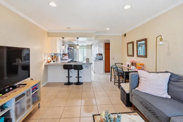 569 E St 34, Chula Vista, California 91910 — photo 5