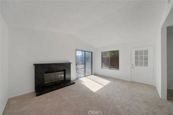 2854 Nandina, Palmdale, California 93550 — photo 5