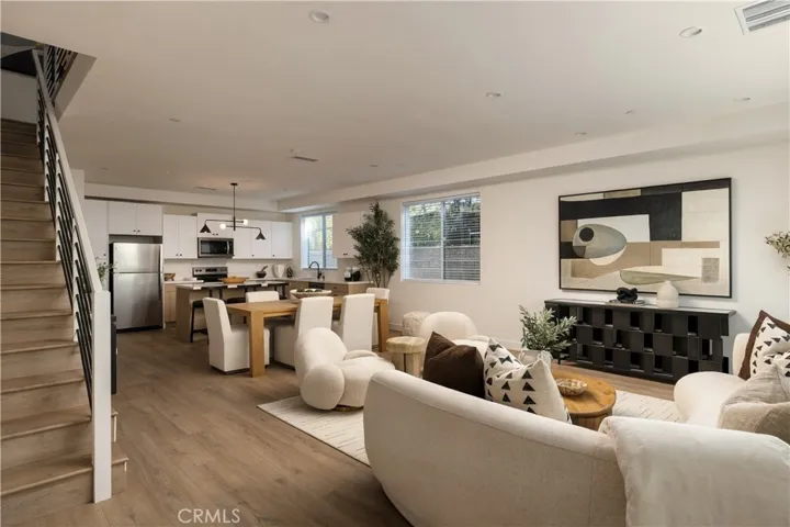 551 Bernard, Costa Mesa, California 92627 — photo 4
