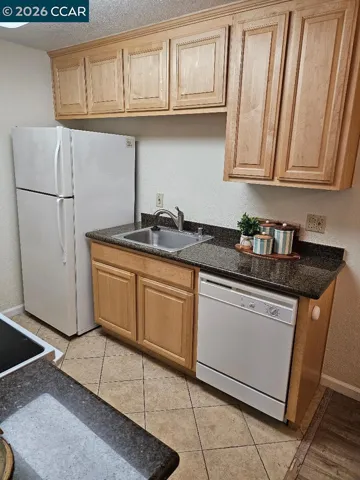 1505 Kirker Pass Rd 102, Concord, California 94521 — photo 4