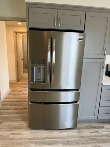 1521 W Glenoaks Boulevard C, Glendale, California 91201 — photo 5