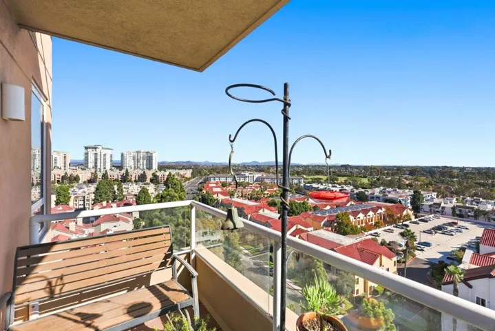 3890 Nobel 1107, San Diego, California 92122 — photo 5
