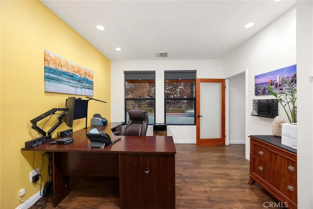 Individual Office