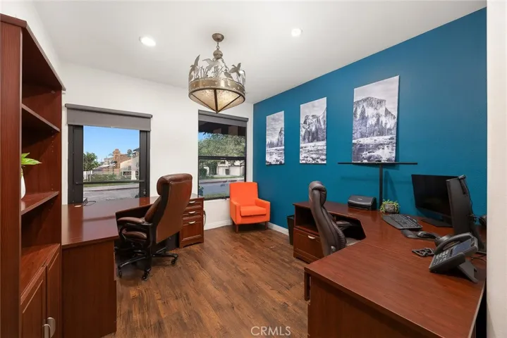 Individual Office