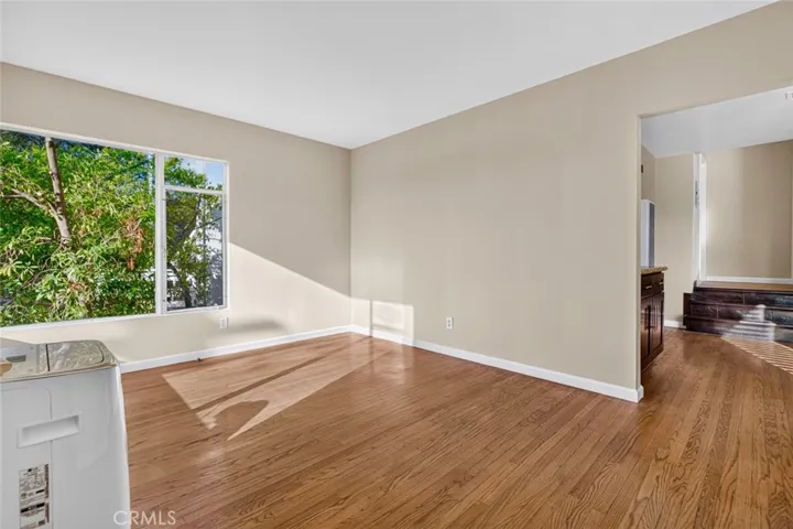 1442 Verd Oaks A, Glendale, California 91205 — photo 4