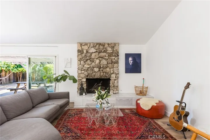 22429 Bessemer Street, Woodland Hills, California 91367 — photo 4
