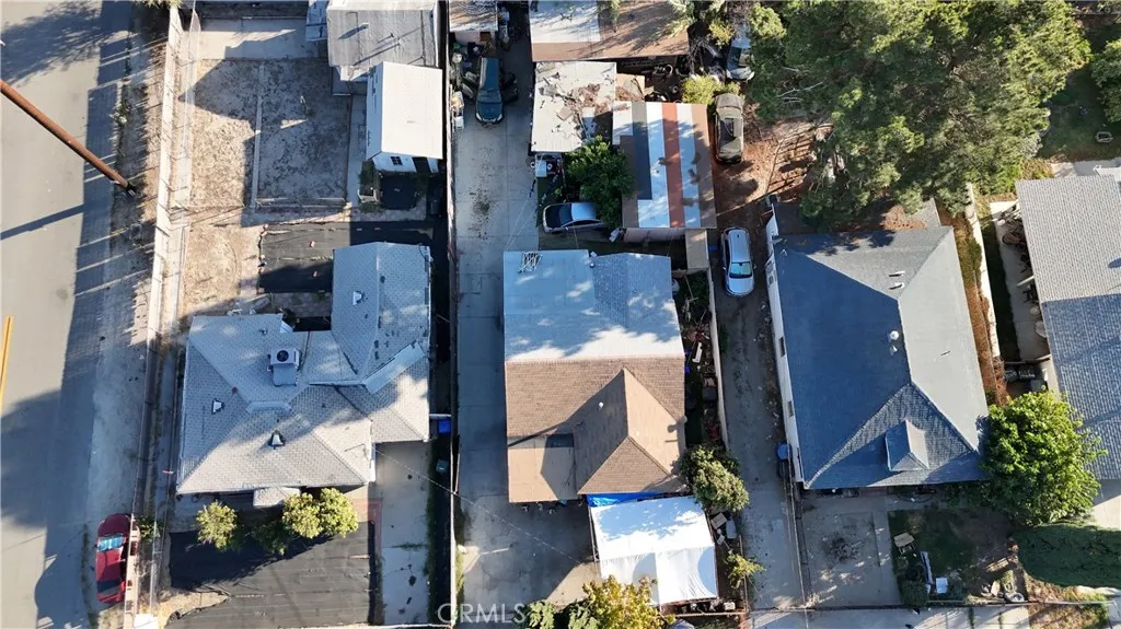 1083 E Benedict, San Bernardino, California 92408 — photo 4
