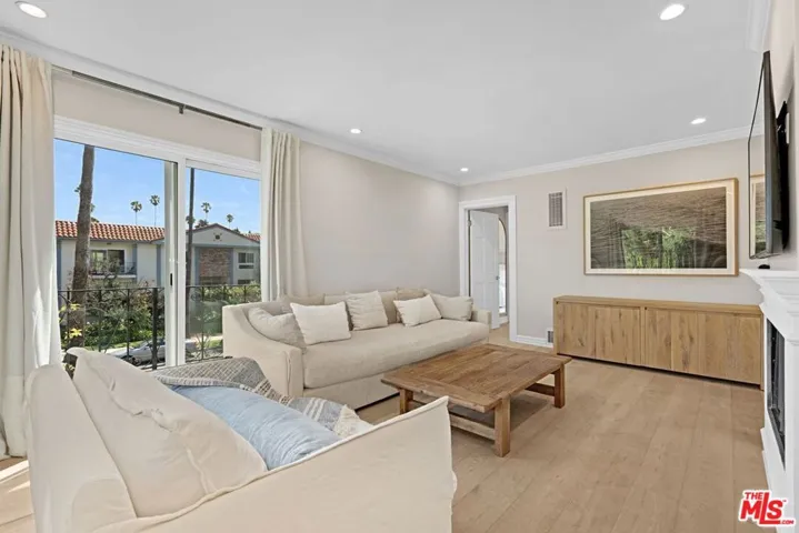 1024 5th Street 6, Santa Monica, California 90403 — photo 5