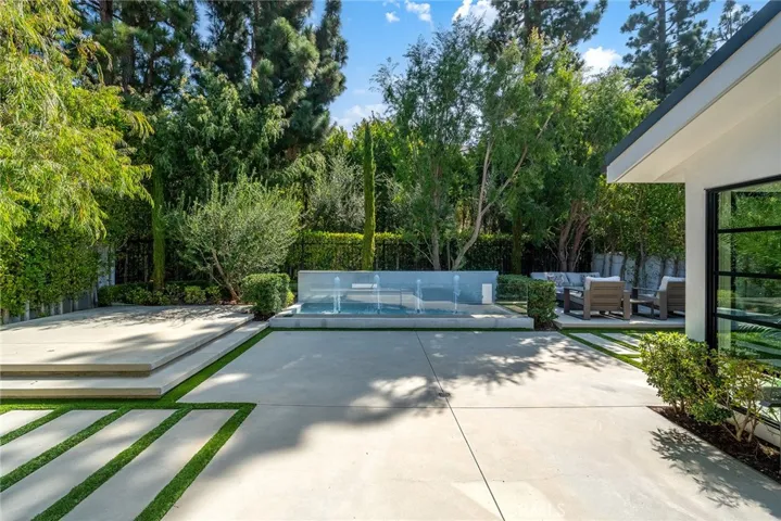 10 Rue Cannes, Newport Beach, California 92660 — photo 4