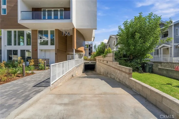 176 N Catalina Ave 404, Pasadena, California 91106 — photo 4