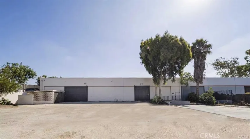 215 W 134th Street, Los Angeles, California 90061 — photo 4