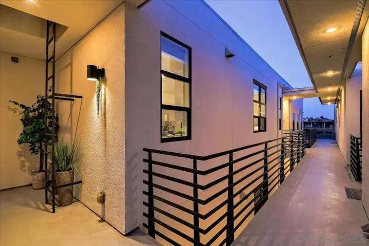 3128 Cañon St 301, San Diego, California 92106 — photo 4