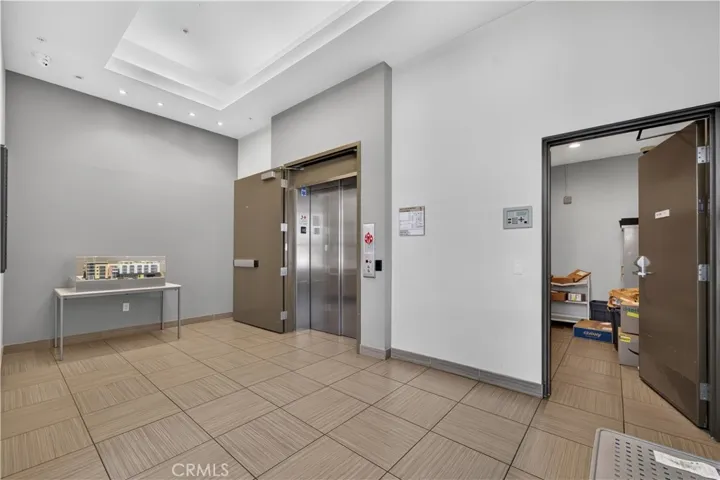 238 S Arroyo, Pasadena, California 91105 — photo 5