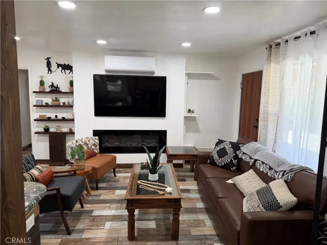3560 Hollyberry A, Vista, California 92084 — photo 5