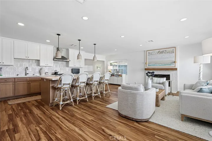 325 N Trotwood, San Pedro, California 90732 — photo 4